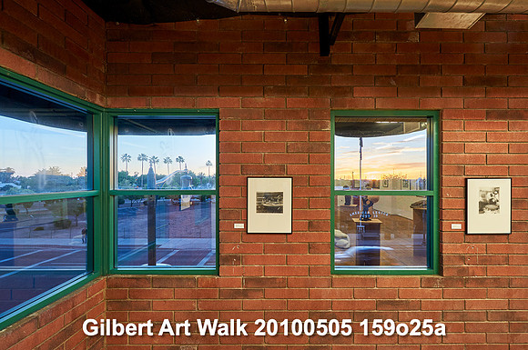 Gilbert Art Walk 20100505 159o25a 1k