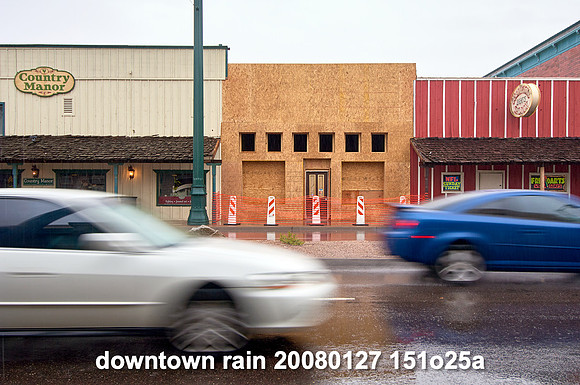 downtown rain 20080127 151o25a 1k