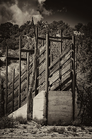 western fence 103