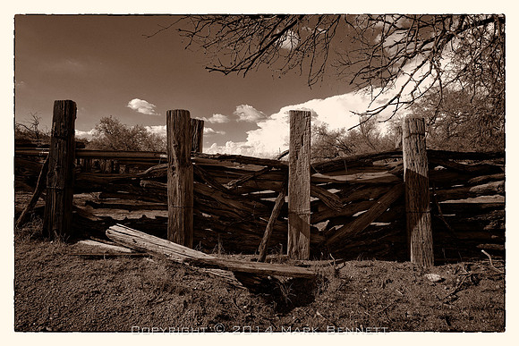 western fence 080