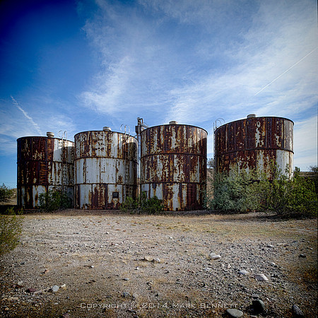 tanks Florence pano2 20141207 00z