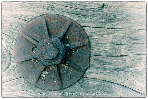 flanged bolt in timber 20141224 00-1c
