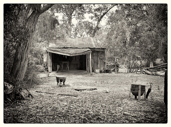 Drover's Wool Shed pano BTA 20150712 00g