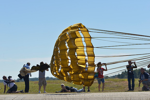 F-4 drogue chute Tyndall AFB 20141022 06 MB