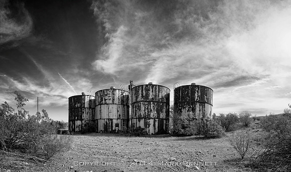 tanks Florence pano1 20141207 00g